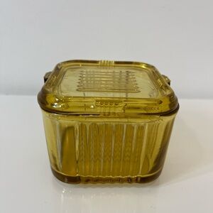 Vintage Federal Glass yellow ribbed refrigerator dish with a lid
